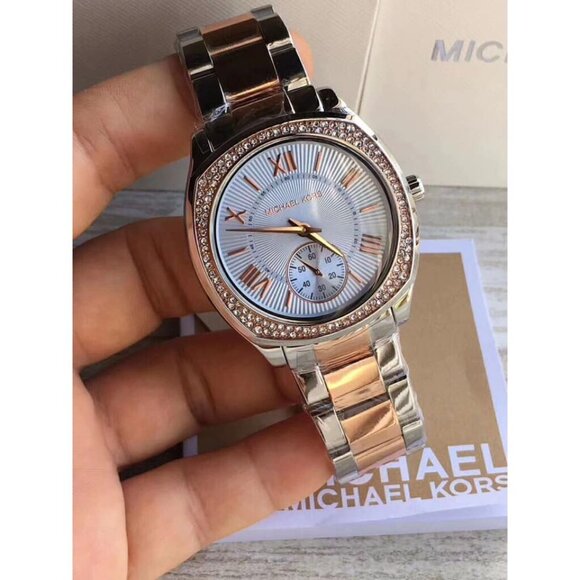 Michael Kors Women's MK6136 Bryn Rose Gold Blue Dial Watch - Picture 1 of 6
